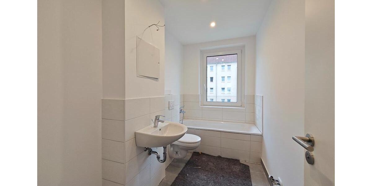 Etagenwohnung Merseburg - 4 Zimmer, 108 m&sup2;, 705&euro; | Angebot:26462684