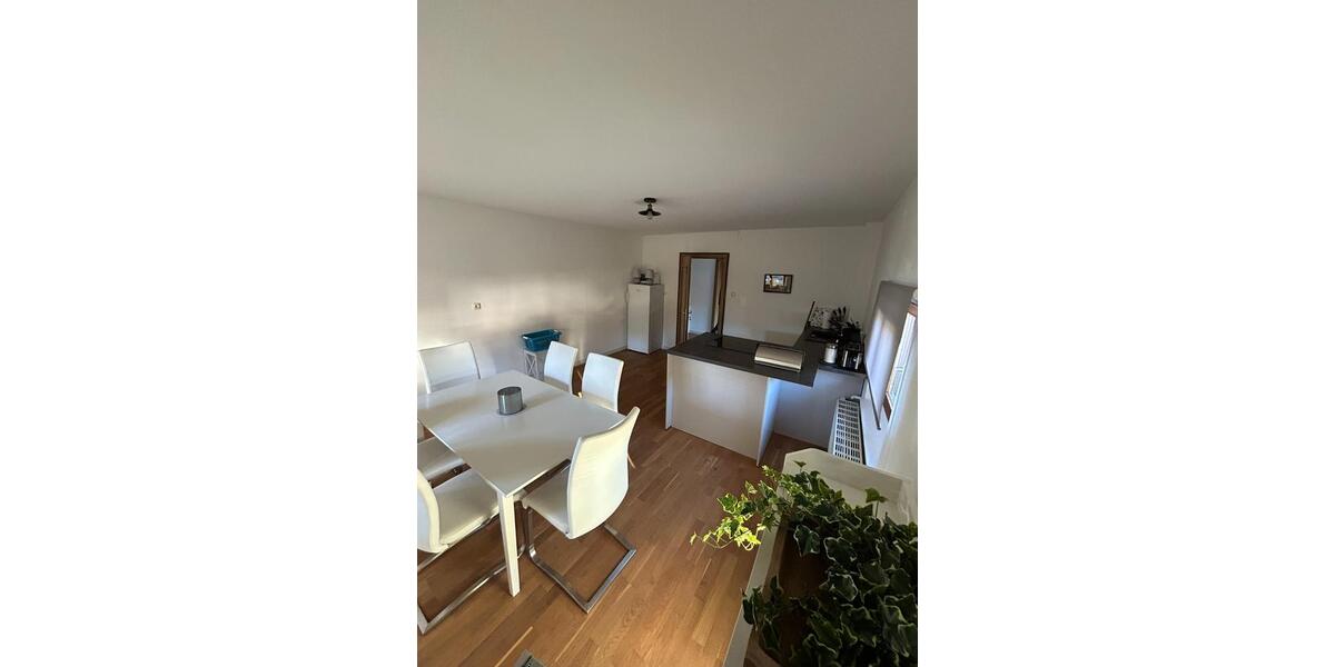 3-Zimmer 90qm Wohnung Kreuth Scharling zimmer