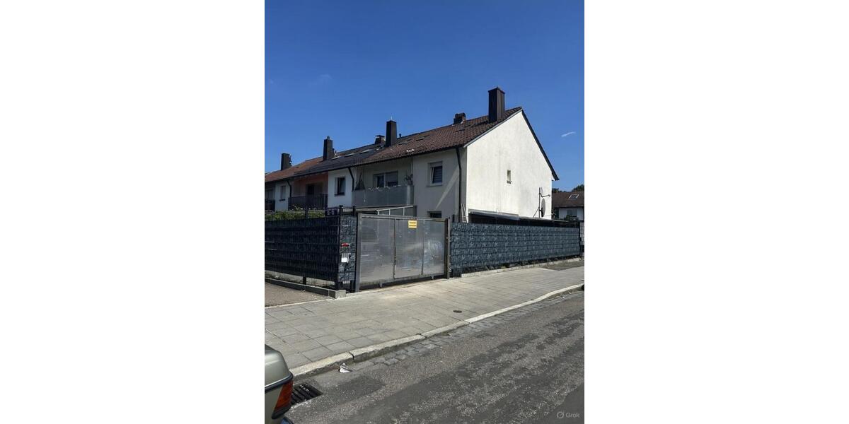 Reihenhaus mit Garten in Nürnberg-St. Leonhard zu vermieten 4 zimmer