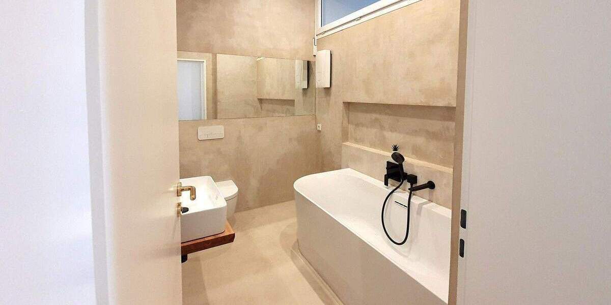 Etagenwohnung Berlin Charlottenburg - 4 Zimmer, 102 m&sup2;, 2.860&euro; | Angebot:25261318