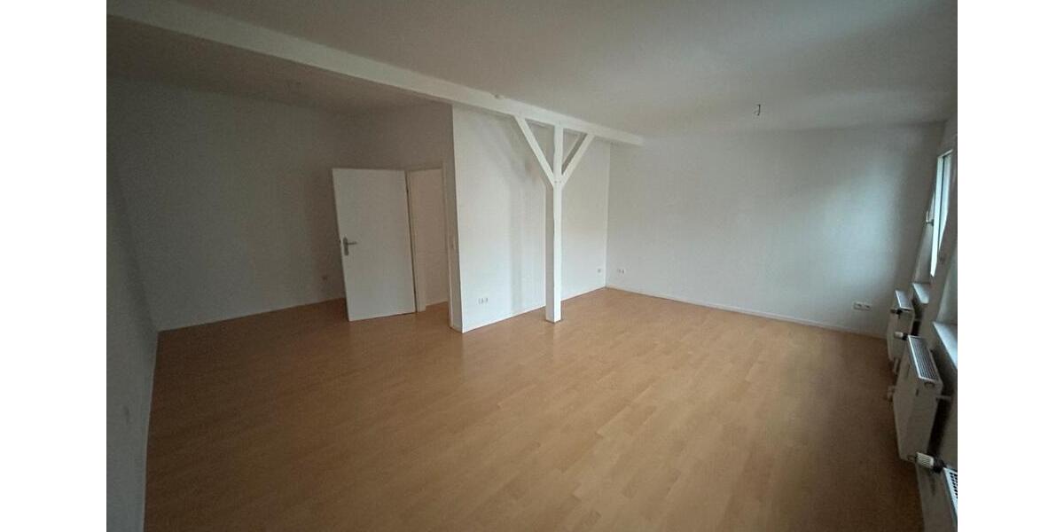 Dachgeschoßwohnung Kiel Blücherplatz - 2 Zimmer, 78 m&sup2;, 1.050&euro; | Angebot:24437756