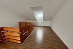 Etagenwohnung Wiesbaden Mitte - 2 Zimmer, 100 m&sup2;, 1.200&euro; | Angebot:24694226
