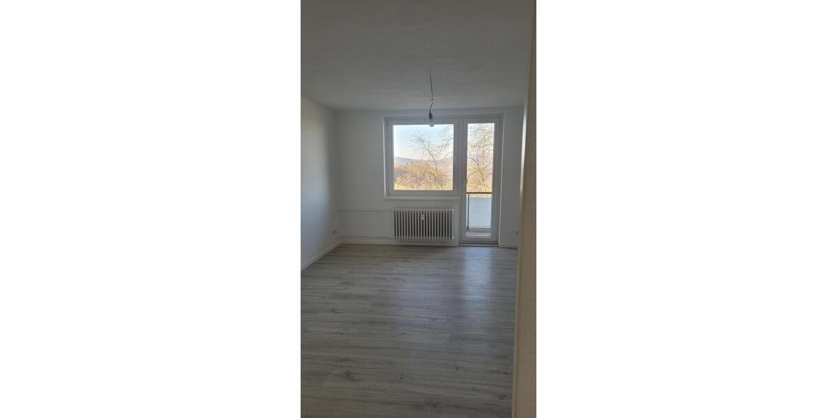 Etagenwohnung Eschwege - 3 Zimmer, 66 m&sup2;, 500&euro; | Angebot:24941279