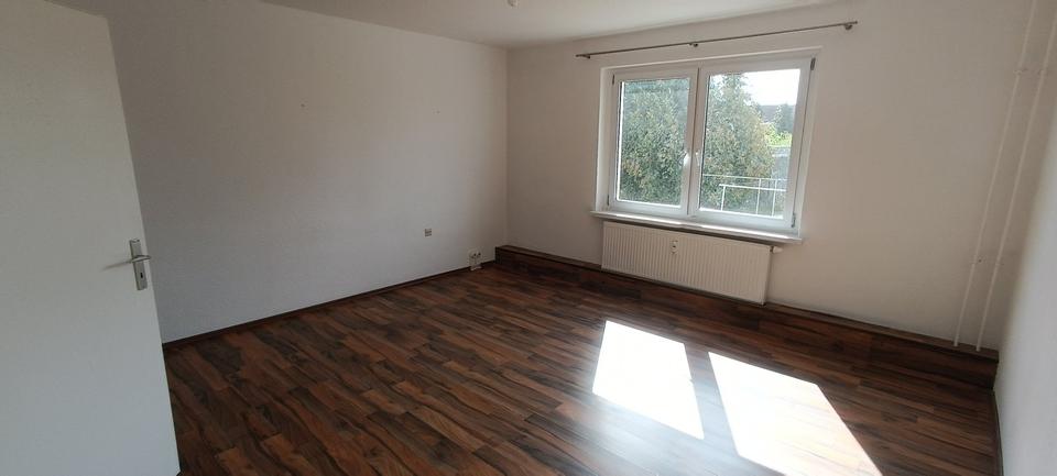 Erdgeschoßwohnung Falkenberg/Elster Elster - 3 Zimmer, 63 m&sup2;, 346&euro; | Angebot:26693457