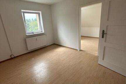 Moderne 2-Zimmer-Wohnung über den Dächern von Schlüchtern – ideal für Singles oder Paare