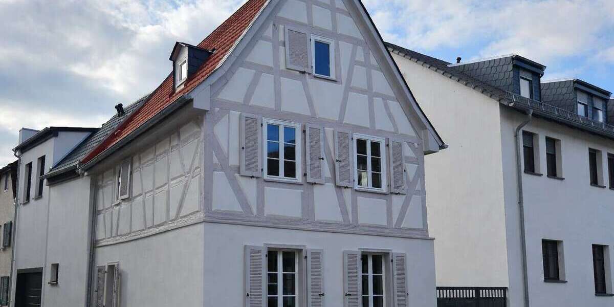 Einfamilienhaus Wiesbaden Biebrich - 4 Zimmer, 110 m&sup2;, 1.980&euro; | Angebot:25569831