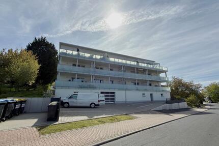 Wohnung Niedenstein - 3 Zimmer, 95 m&sup2;, 900&euro; | Angebot:26495881