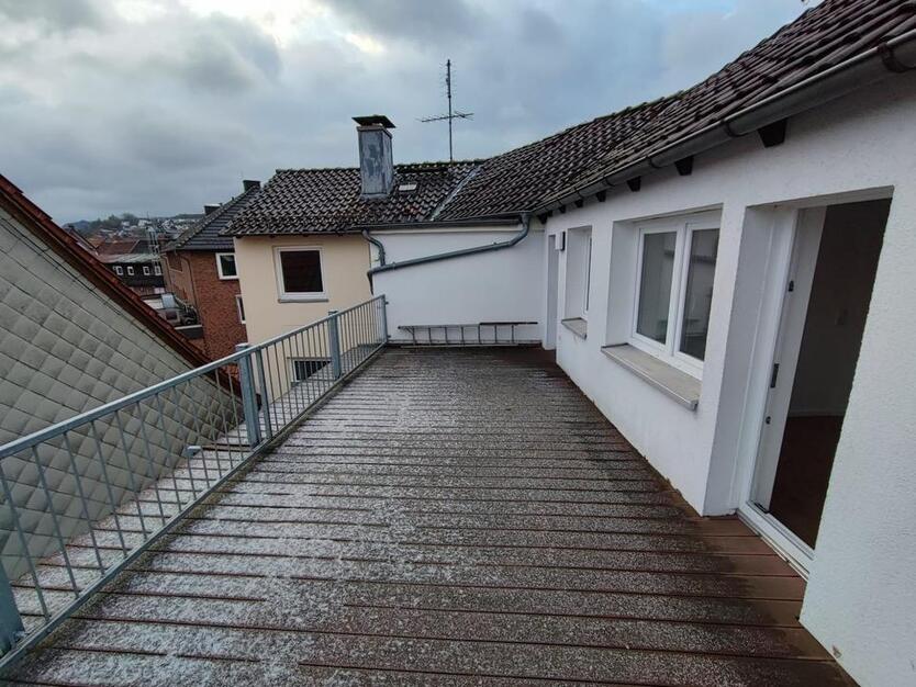 4-Zimmer Dachgeschoss Wohnung im Zentrum mit großer Dachterrasse