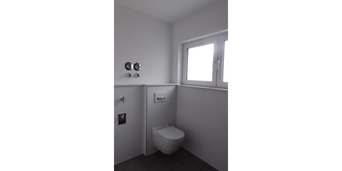Etagenwohnung Marienheide - 2.5 Zimmer, 91 m&sup2;, 1.244&euro; | Angebot:25361894