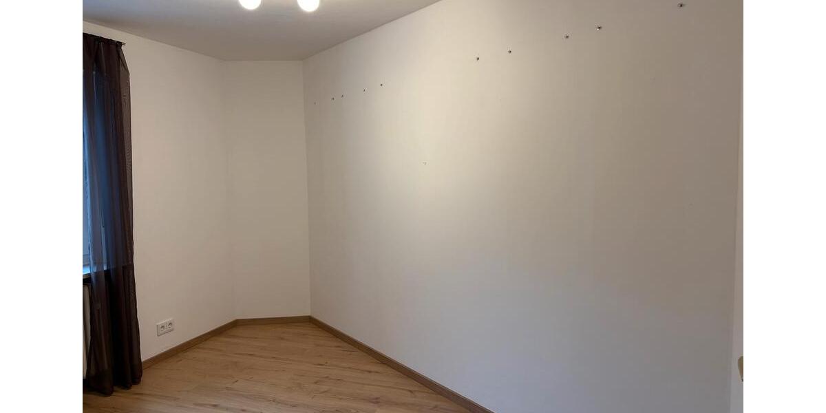 Wohnen auf Zeit Rosenheim Innenstadt - 1 Zimmer, 74 m&sup2;, 450&euro; | Angebot:26042752