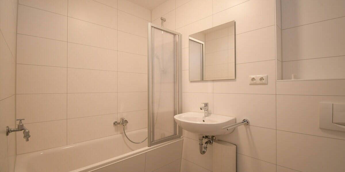 Etagenwohnung Oldenburg Osternburg - 4 Zimmer, 82 m&sup2;, 1.040&euro; | Angebot:26065098