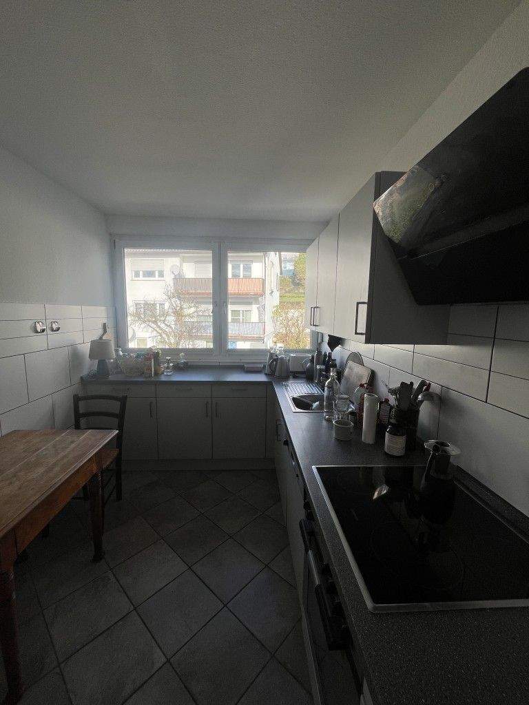 Helle 2,5 Zimmer Wohnung im 2. Obergeschoss mit Balkon 2 zimmer