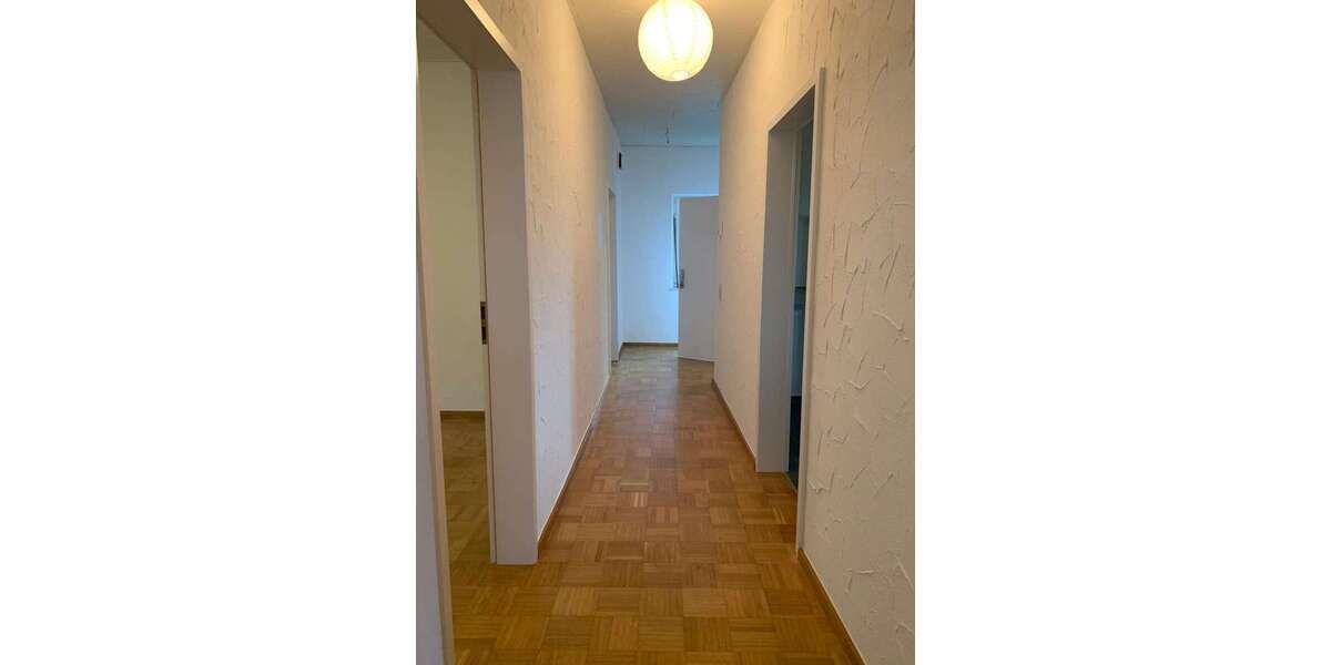 Etagenwohnung Homburg - 2 Zimmer, 95 m&sup2;, 850&euro; | Angebot:27239630