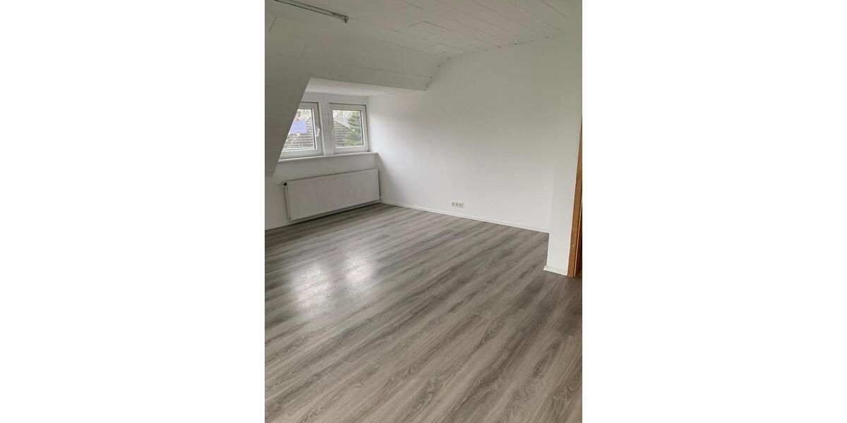 Etagenwohnung Bothel - 4 Zimmer, 98 m&sup2;, 700&euro; | Angebot:26587349