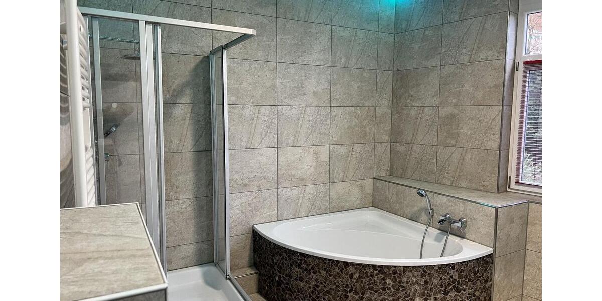 Wohnen auf Zeit Backnang - 3 Zimmer, 180 m&sup2;, 2.770&euro; | Angebot:26210791