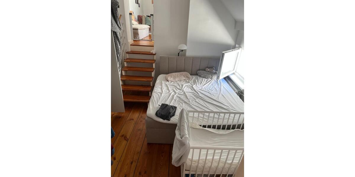 Etagenwohnung Berlin Neukölln - 4 Zimmer, 96 m&sup2;, 700&euro; | Angebot:26688397