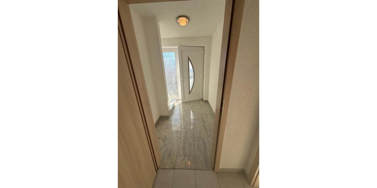Erdgeschoßwohnung Soltau - 3 Zimmer, 82 m&sup2;, 870&euro; | Angebot:26698540