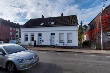 Komplett sanierte Altbau-Doppelhaushälfte in Oldenburg-Osternburg 5 zimmer