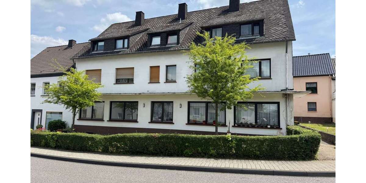 Etagenwohnung Mehren - 3 Zimmer, 79 m&sup2;, 675&euro; | Angebot:25910714