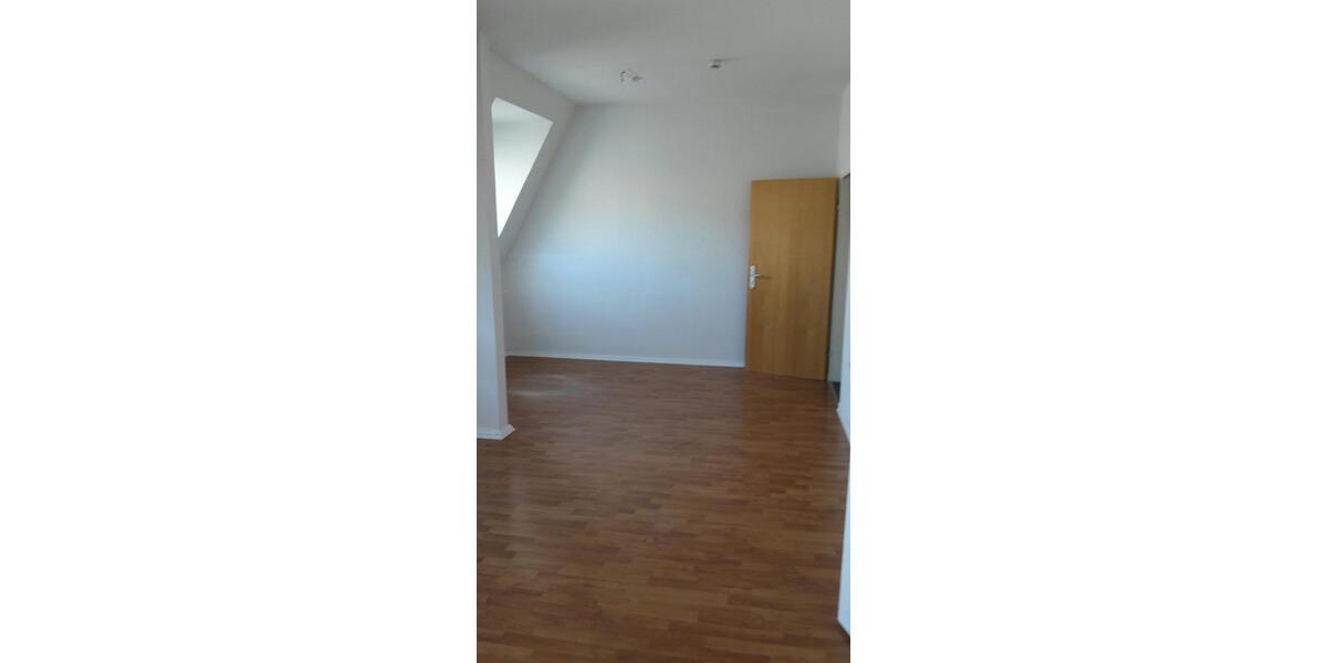 Dachgeschoßwohnung Flensburg - 2 Zimmer, 45 m&sup2;, 540&euro; | Angebot:24372859