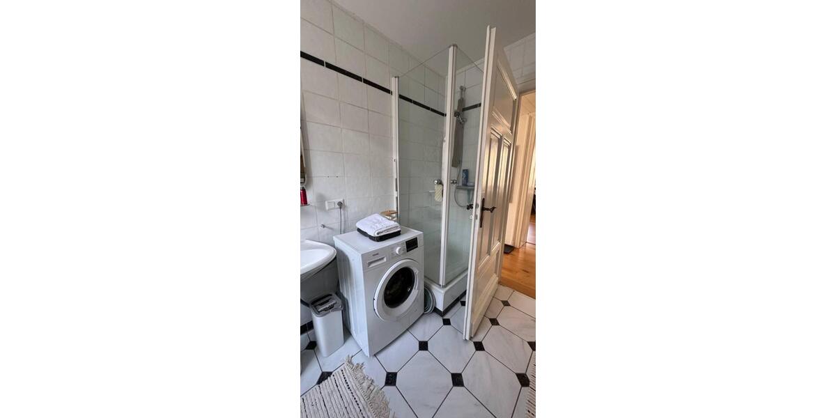 Möblierte Wg Zimmer in Düsseldorf Unterbilk Altbauwohnung 1 zimmer