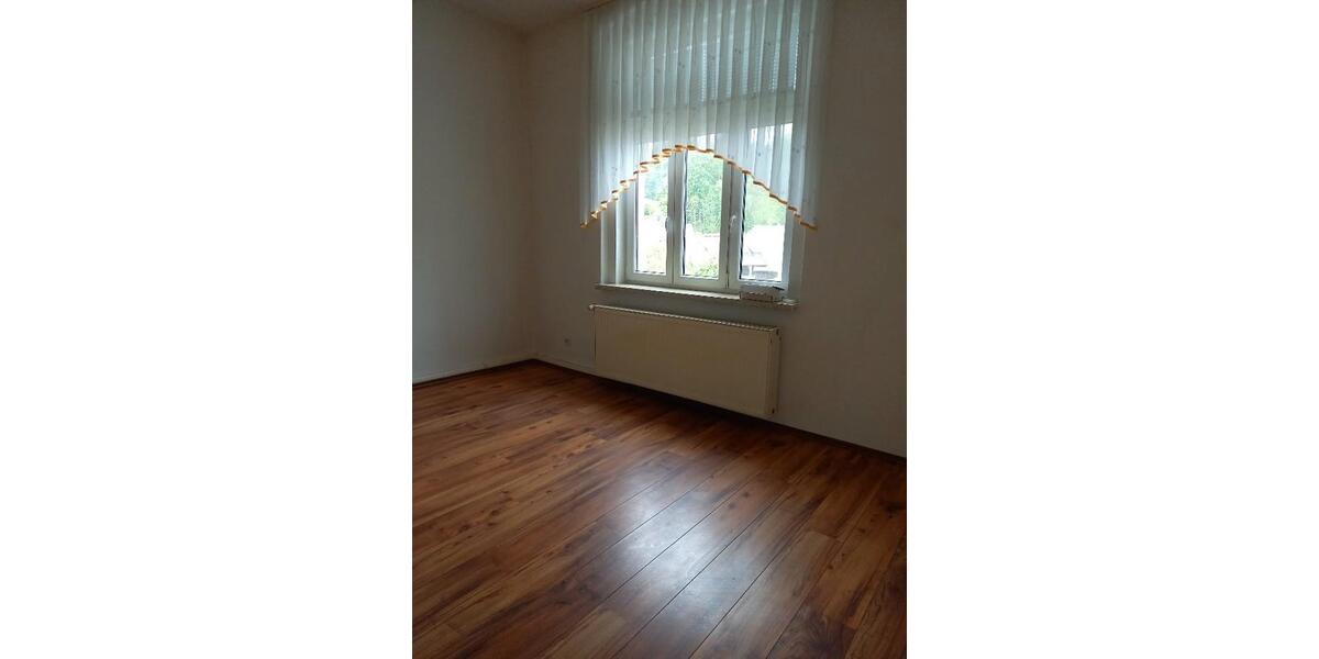 Etagenwohnung Bad Muskau - 3 Zimmer, 86 m&sup2;, 450&euro; | Angebot:25905750