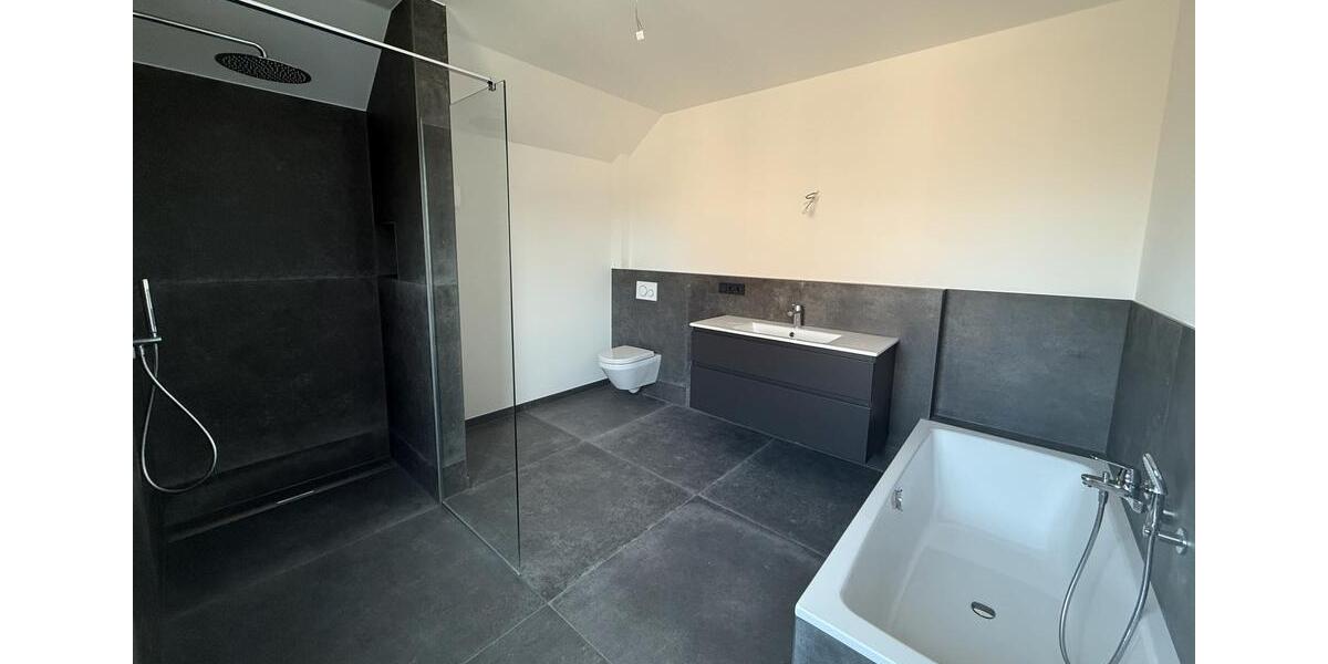 Doppelhaushälfte Toppenstedt - 5 Zimmer, 161 m&sup2;, 1.800&euro; | Angebot:25476123