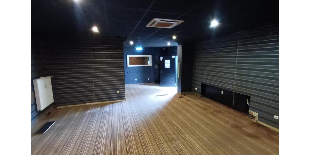 Gewerbeobjekt Wilhelmshaven Fedderwardergroden - 1.500&euro; | Angebot:25995660