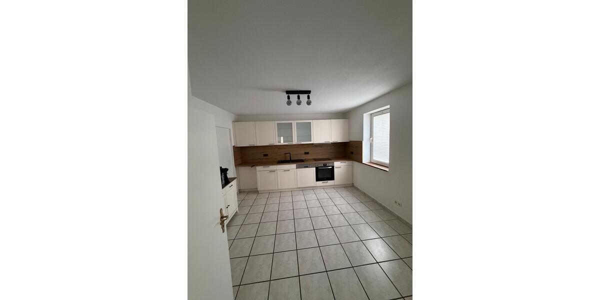 Erdgeschoßwohnung Langelsheim - 3 Zimmer, 90 m&sup2;, 750&euro; | Angebot:25225901