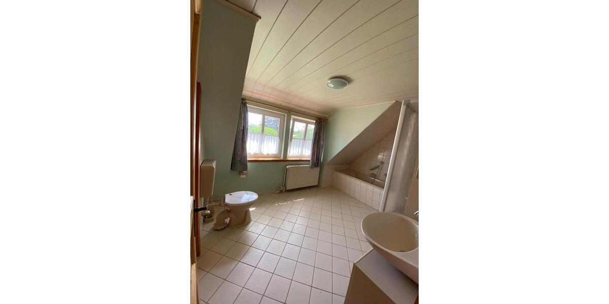 Etagenwohnung Hitzacker (Elbe) - 4 Zimmer, 120 m&sup2;, 1.370&euro; | Angebot:24700968