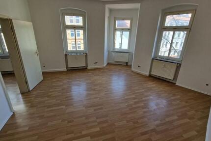 Wohnung Weißenfels - 4 Zimmer, 97 m&sup2;, 580&euro; | Angebot:25804372