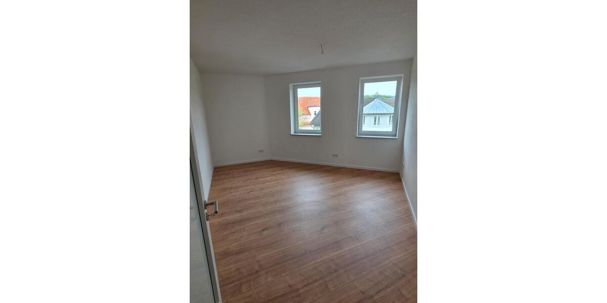 Etagenwohnung Eisenach - 4 Zimmer, 117 m&sup2;, 1.050&euro; | Angebot:26484598