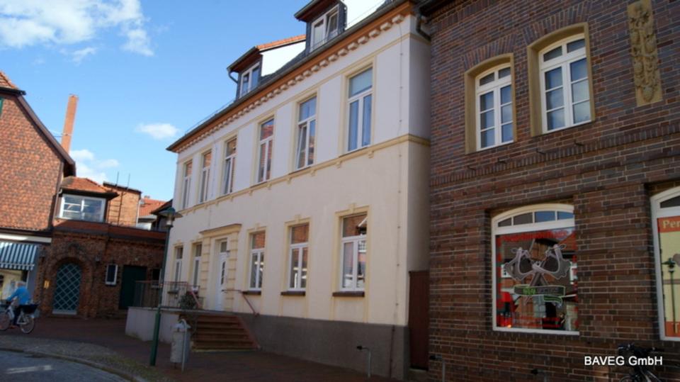 Dachgeschoßwohnung Hagenow - 3 Zimmer, 85 m&sup2;, 512&euro; | Angebot:21876260