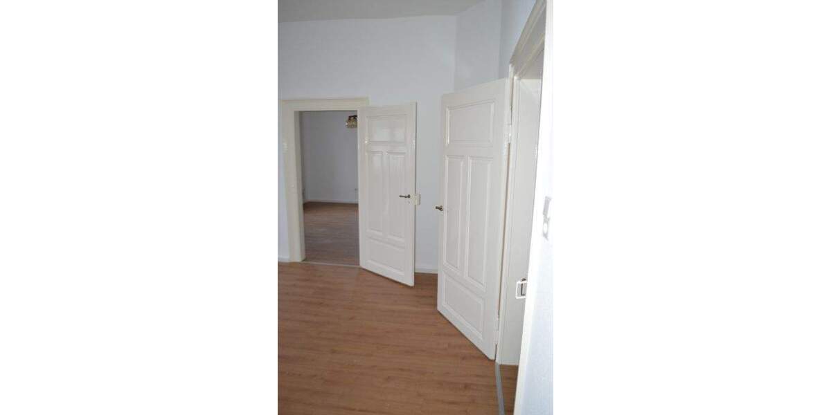 Etagenwohnung Kitzingen - 4 Zimmer, 114 m&sup2;, 830&euro; | Angebot:24906126