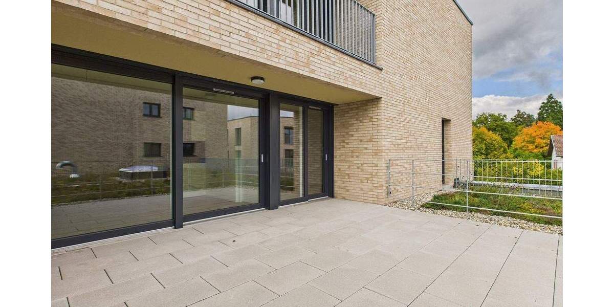 Etagenwohnung Sindelfingen Ost - 2 Zimmer, 73 m&sup2;, 1.360&euro; | Angebot:24029476