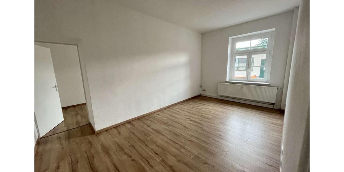Erdgeschoßwohnung Hainichen - 3 Zimmer, 53 m&sup2;, 292&euro; | Angebot:22307055
