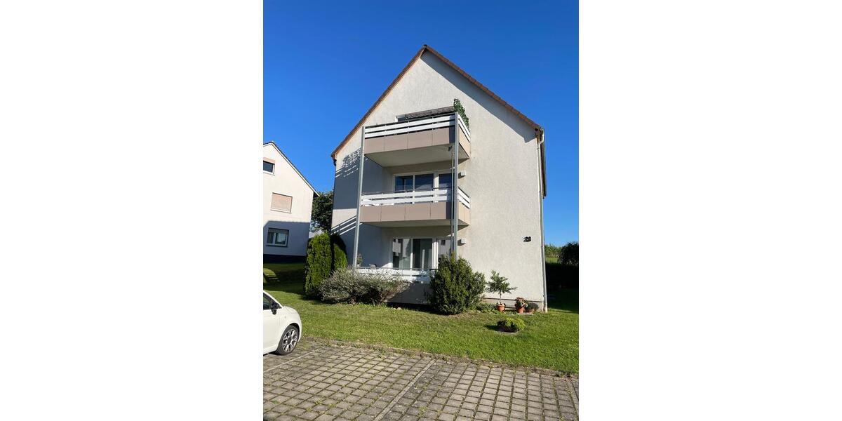 Dachgeschoßwohnung Lemgo - 3 Zimmer, 62 m&sup2;, 301&euro; | Angebot:24859535