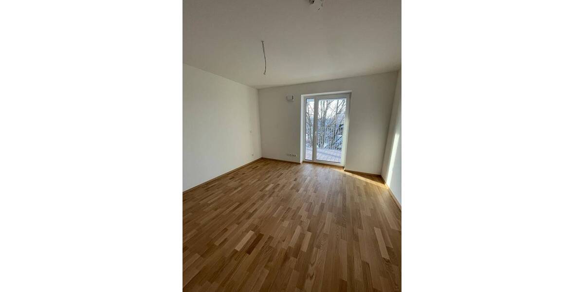 Etagenwohnung Schweinfurt Musikerviertel und amerik. Siedlung - 3 Zimmer, 89 m&sup2;, 999&euro; | Angebot:26851762