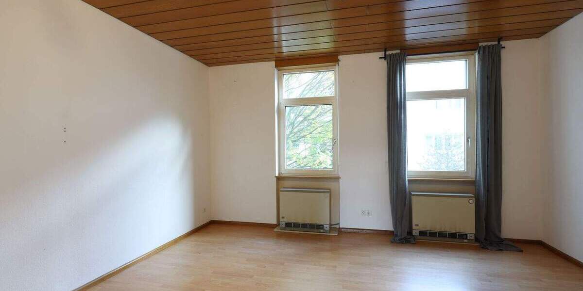 Etagenwohnung Offenburg Südoststadt - 5 Zimmer, 142 m&sup2;, 1.390&euro; | Angebot:25698770