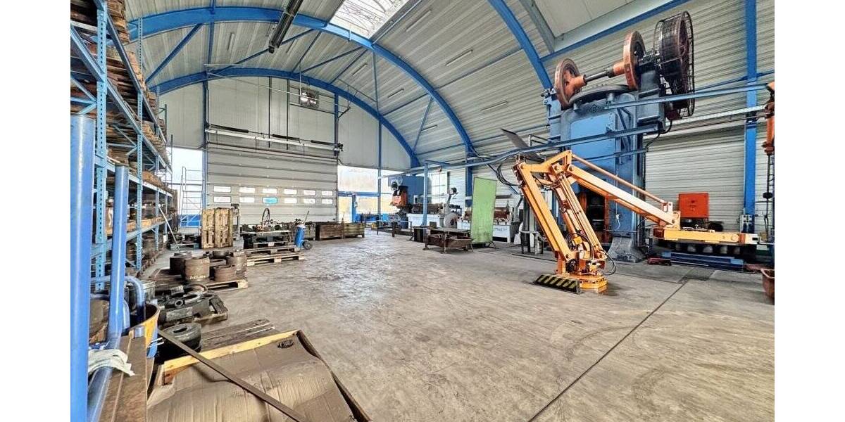 Gewerbeobjekt Uplengen / Jübberde Jübberde - 2.500&euro; | Angebot:25779140