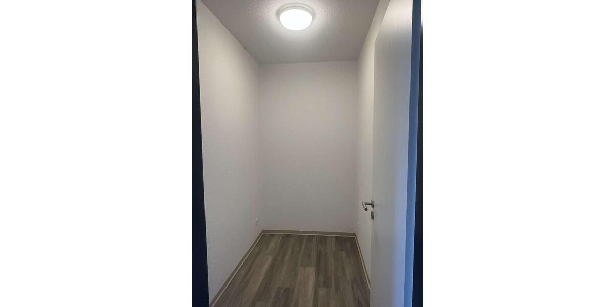 Etagenwohnung Oldenburg Eversten - 2 Zimmer, 63 m&sup2;, 950&euro; | Angebot:25018152