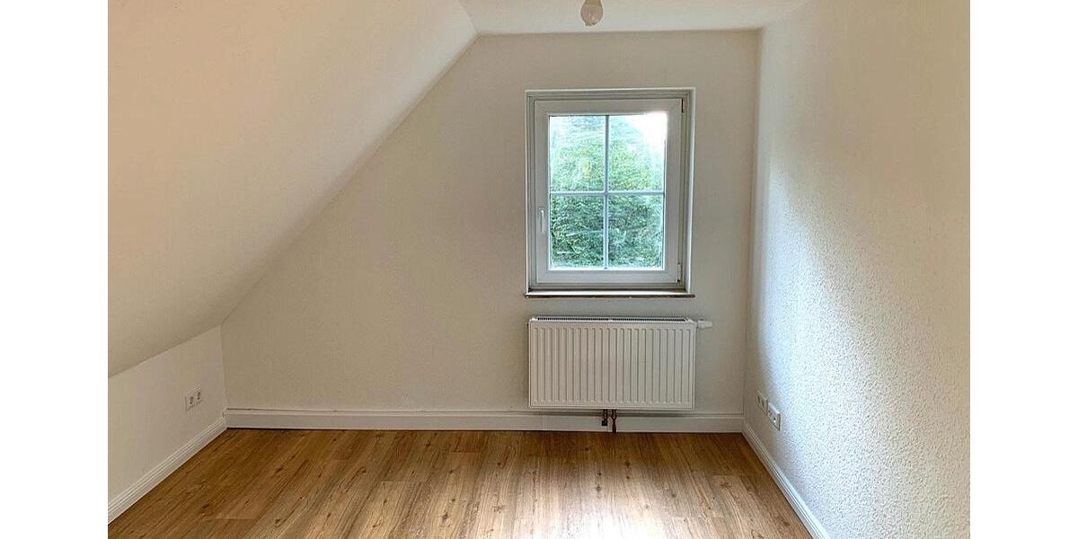Einfamilienhaus Bendestorf - 3 Zimmer, 113 m&sup2;, 1.750&euro; | Angebot:24690721