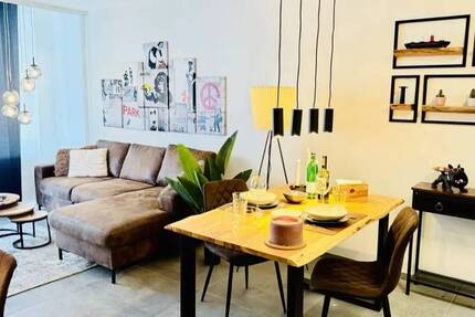 Wohnung Köln Zollstock - 2 Zimmer, 47 m&sup2;, 1.040&euro; | Angebot:26411215