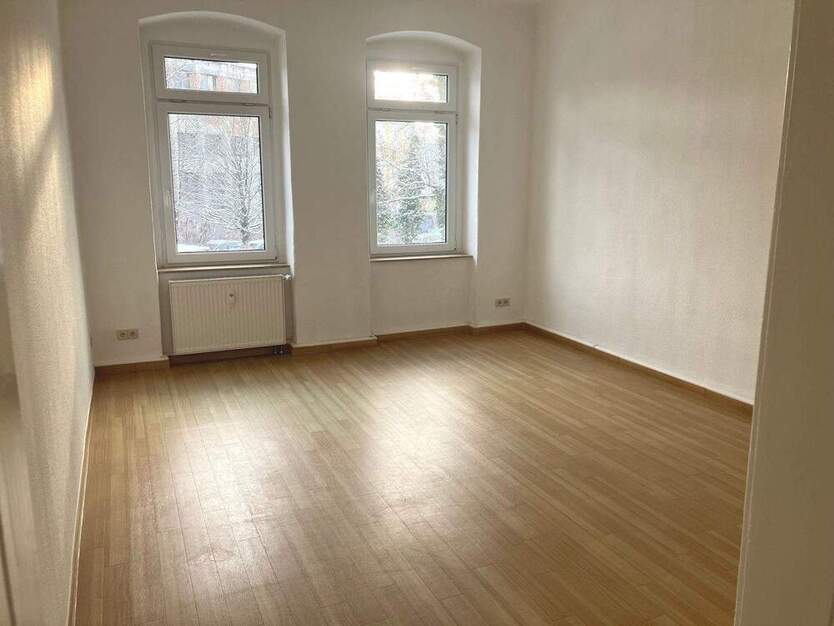 3-RaumWohnung - WG geeignet - Balkon - nah zum Stadtpark