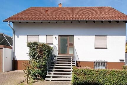 Haus Stutensee - 6 Zimmer, 143 m&sup2;, 1.888&euro; | Angebot:25268864