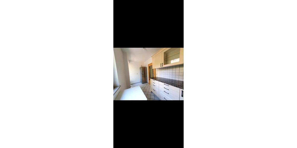 Erdgeschoßwohnung Bayreuth City - 3 Zimmer, 81 m&sup2;, 1.100&euro; | Angebot:26535698