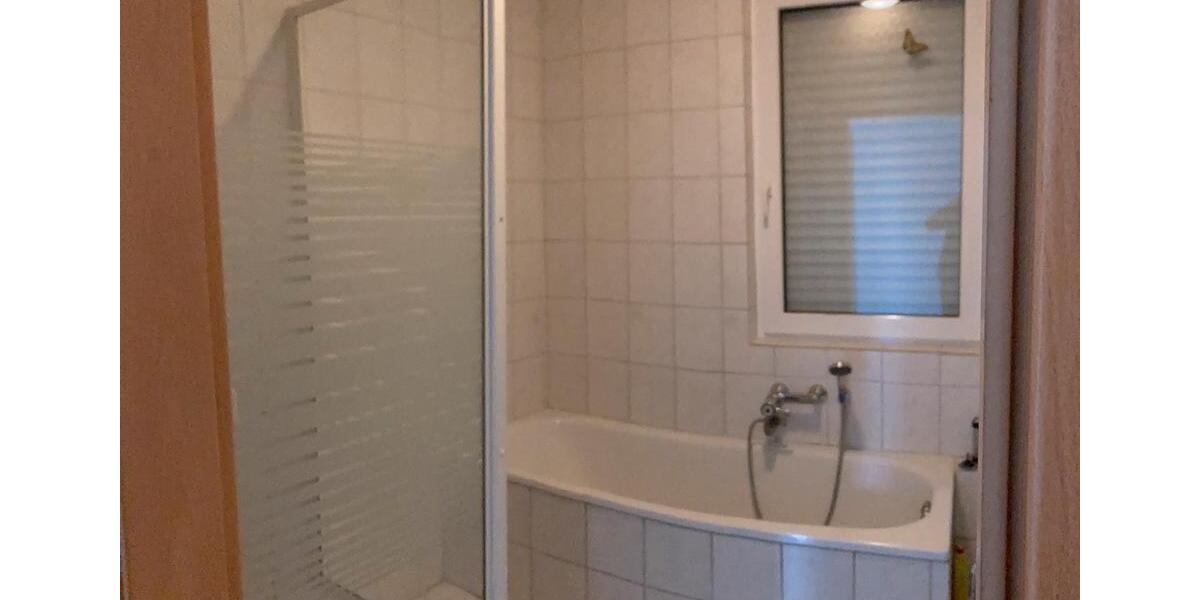 Erdgeschoßwohnung Goldenstedt - 4 Zimmer, 100 m&sup2;, 750&euro; | Angebot:24954738