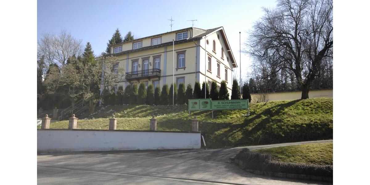 Etagenwohnung Reichelsheim (Odenwald) - 5 Zimmer, 185 m&sup2;, 1.500&euro; | Angebot:25784271