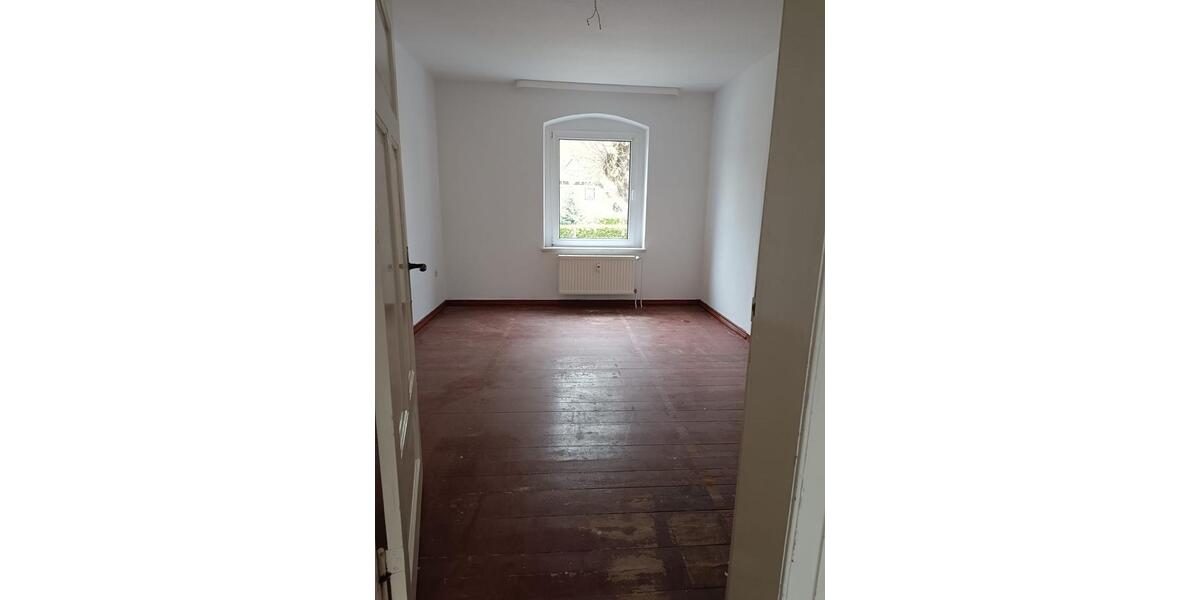 Hochparterre Ueckermünde - 3 Zimmer, 77 m&sup2;, 540&euro; | Angebot:26232573