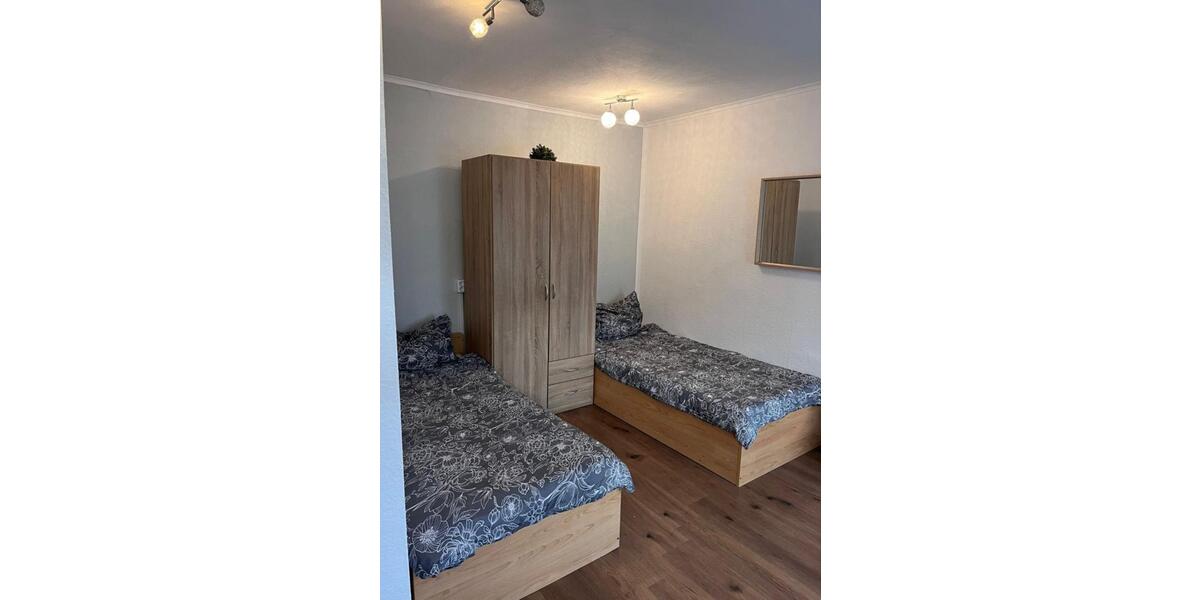 Wohnen auf Zeit Neustadt an der Orla - 3 Zimmer, 60 m&sup2;, 30&euro; | Angebot:22953976